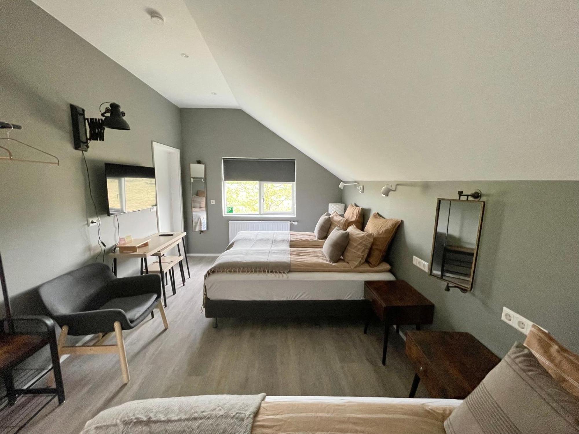 Lindarholl Guesthouse Stori-Bakki Εξωτερικό φωτογραφία